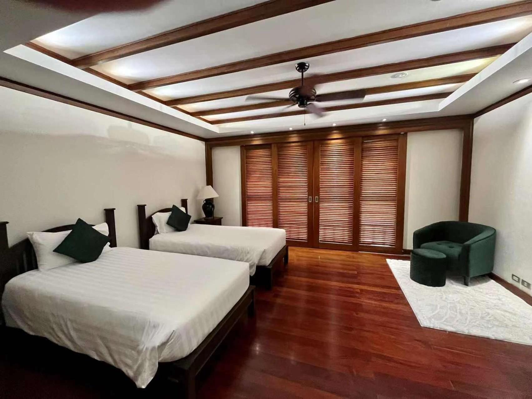 Patong Seaview Luxury Villa Penda Екстер'єр фото